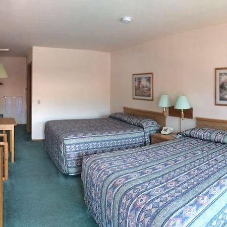 Mini Golden Inns Motel Hungry Horse Exterior foto